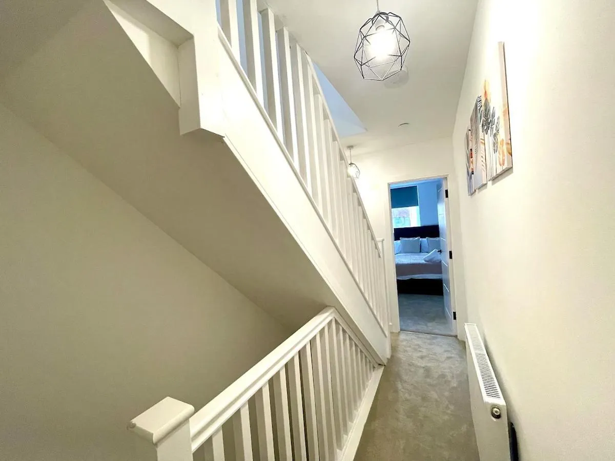 Brand-New Stylish 2Br Duplex In Pontcanna Cardiff Modern & Cozy Stay 0*,